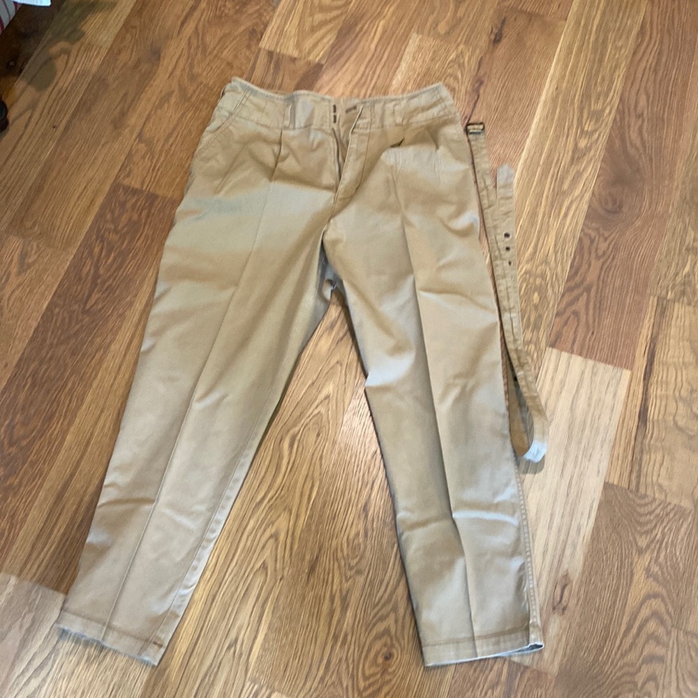 GAP// khaki pants, size 8